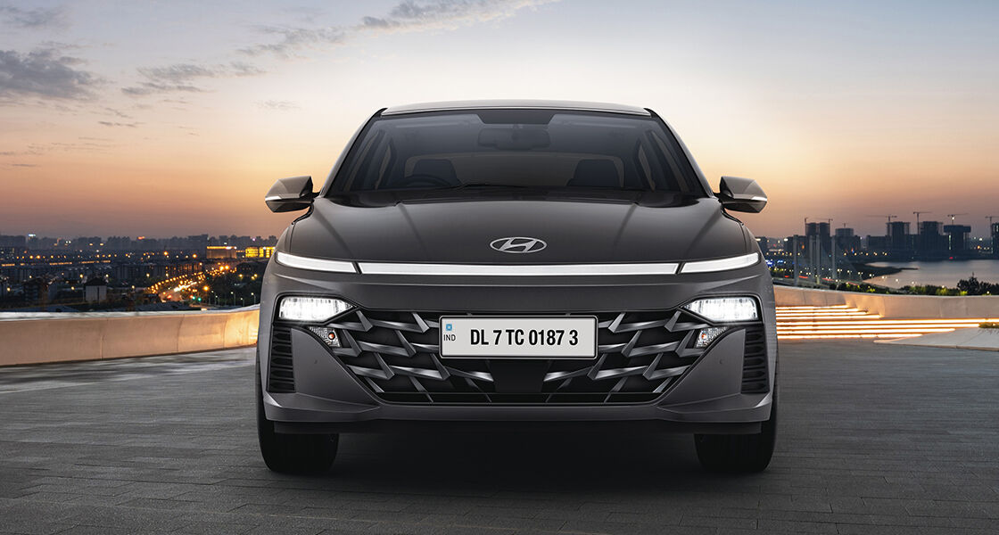 Hyundai Verna: Price Features and Design